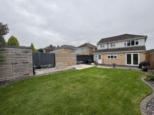 Photo 21- click for photo gallery